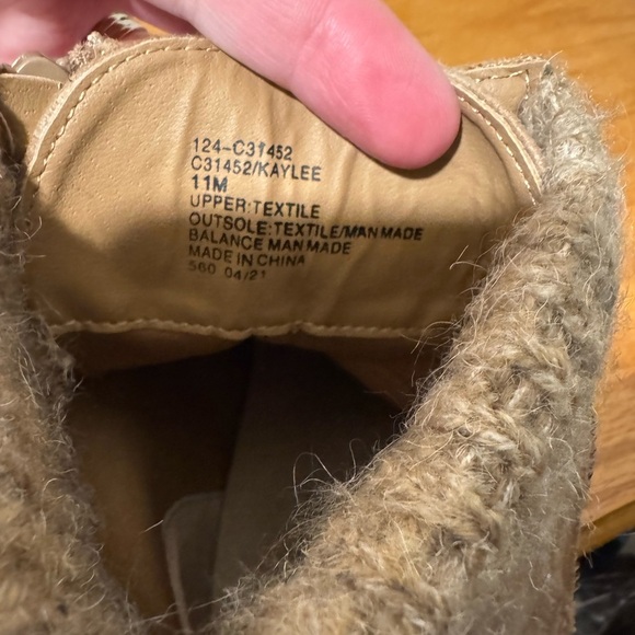 Women's Tan Lace-Up Ankle Boots - Picture 2 of 2